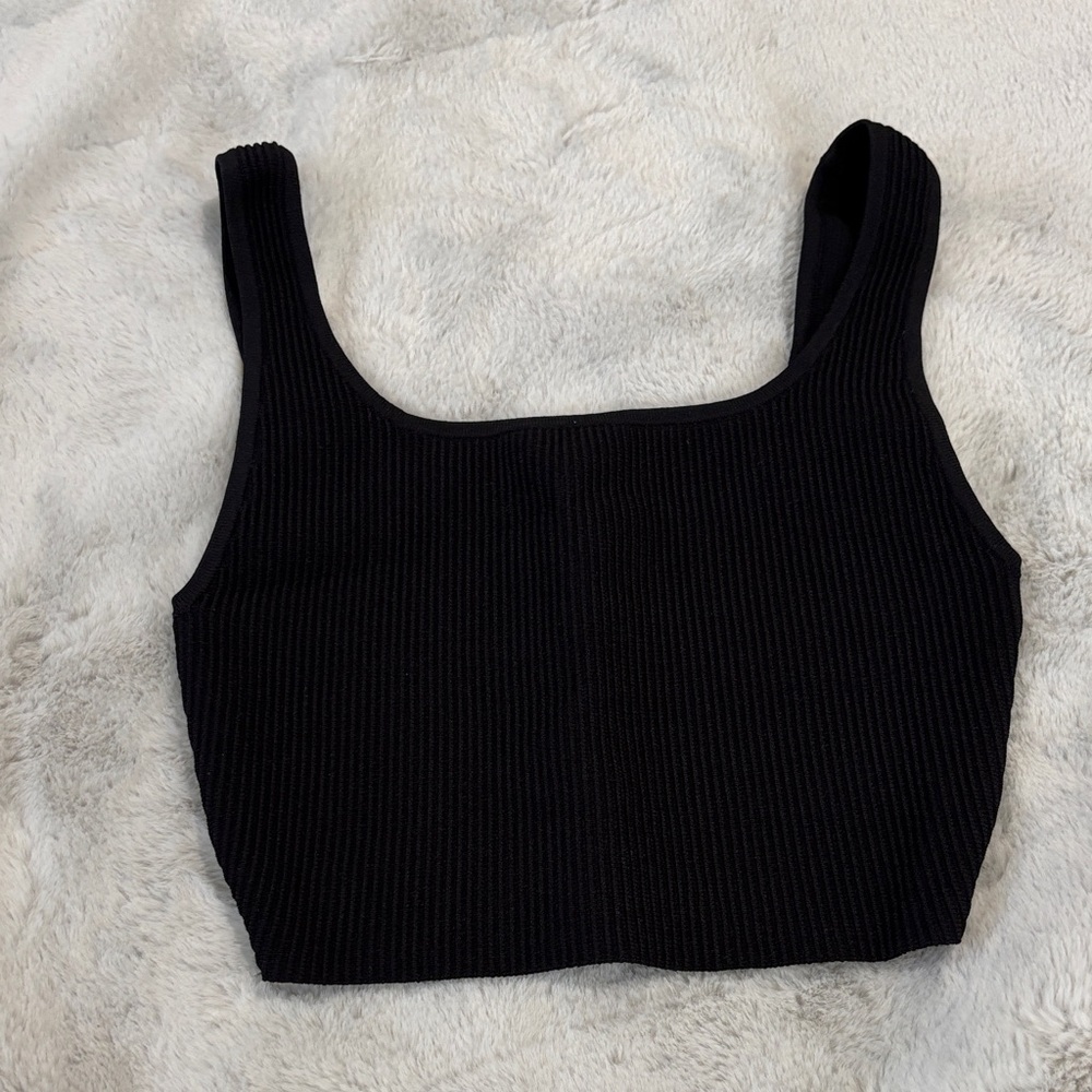 Babaton Black Ribbed Women's Crop Top